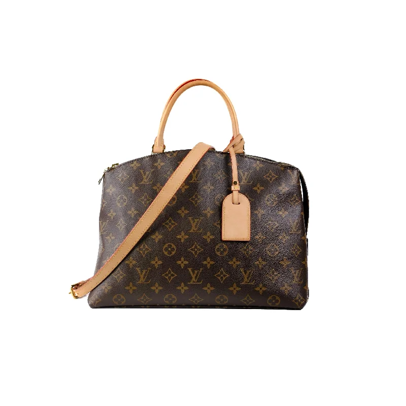 Louis Vuitton Grand Palais Monogram