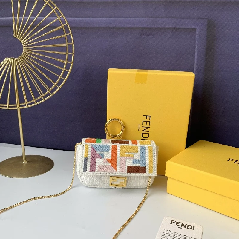 EN   Designer bags by Fendi 183