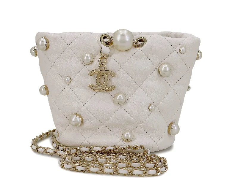 Chanel Cream Mini Pearl Bucket Bag 09H (excellent)